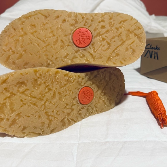 Zara x Clark’s Collaboration Boots Sz 34 - Picture 4 of 6